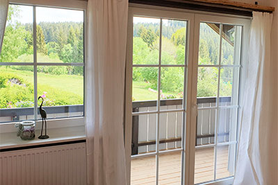 Balkon mit herrlichem Ausblick in die Natur